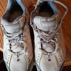 Sneakers (New Balance)